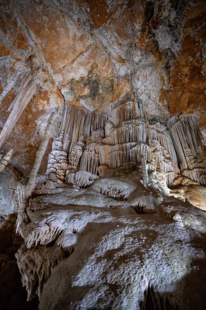 Coves de Campanet