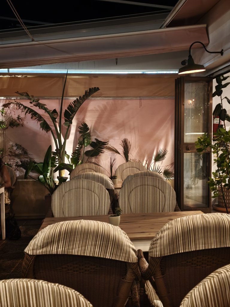 Botanic Restobar